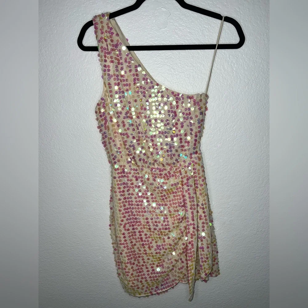 Saylor Kyrie Dress - Picture 5 of 8